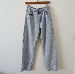 Forever 21 light wash baggy jeans